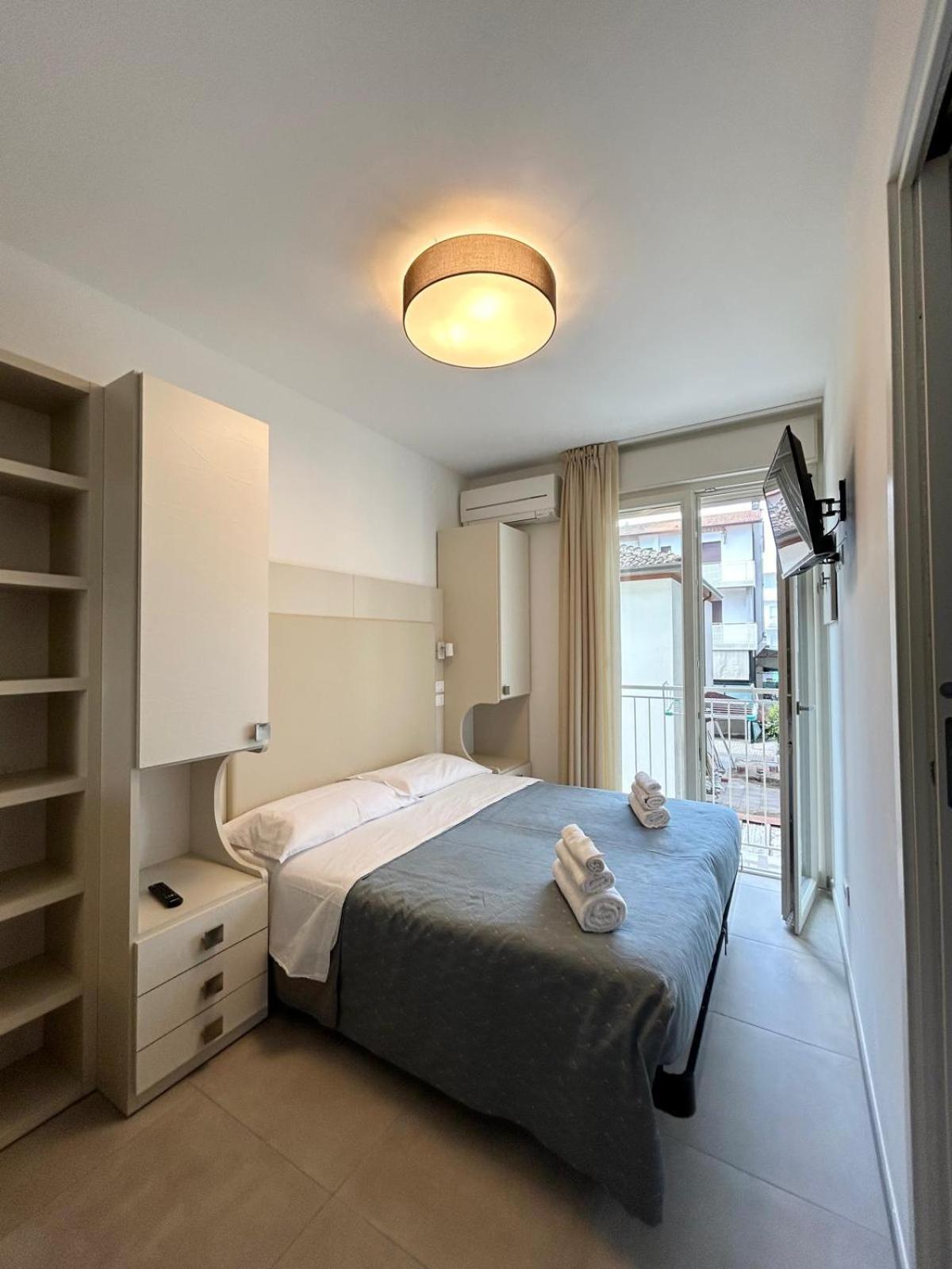 Hotel Brigantino Milano Marittima Bagian luar foto